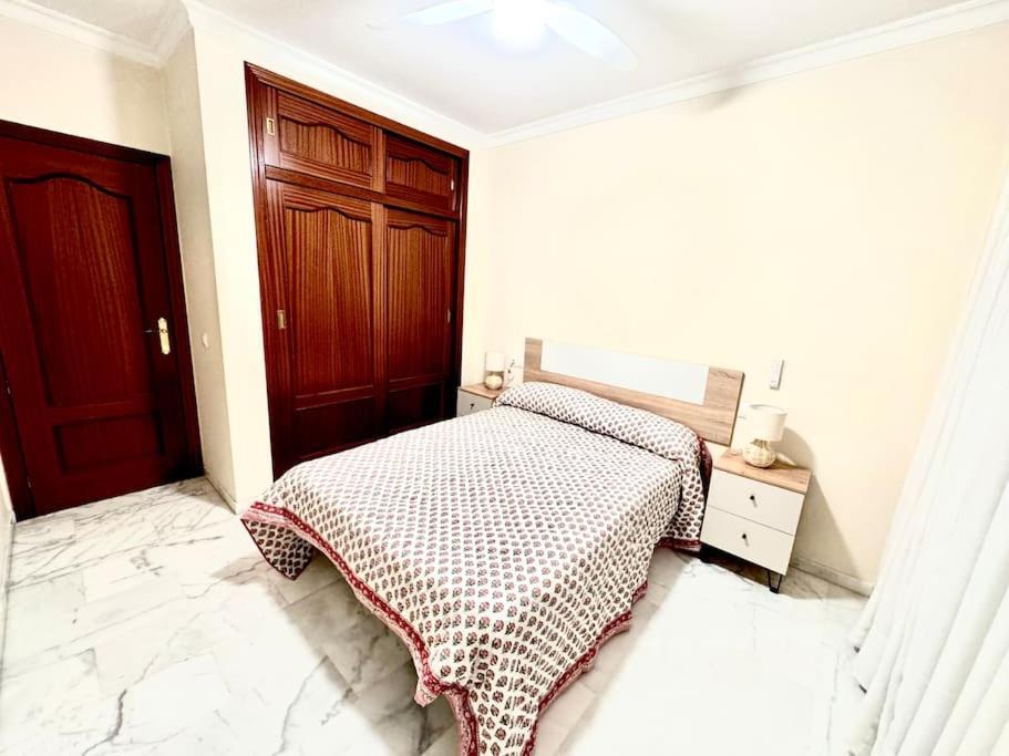 Apartamento En Pleno Centro Con Aparcamiento Opcional Κόρδοβα Εξωτερικό φωτογραφία